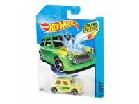 hot wheels bhr15 masina seria "schimba culoarea" in sort.