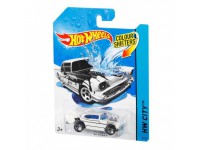 hot wheels bhr15 masina seria "schimba culoarea" in sort.