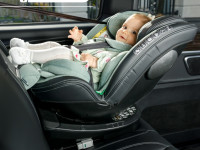 chipolino scaun auto hypnotic i-size isofix 360 &deg;c (40-150 cm.) stkhyp0254bb blackberry