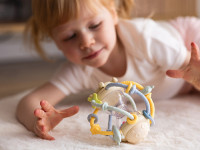 BabyOno 1660 Jucărie senzorială "Clepsidra" babyono 1660 jucărie senzorială "clepsidra"
