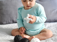 akuku-6930 a0469 Набор Сенсорных Мячиков (чёрно-белый)