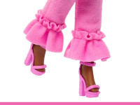 barbie hyv28  păpușă "barbie deluxe style" cu codițe în costum de pene