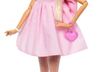 barbie hyv27 papusa "barbie deluxe style" blonda intr-o rochie roz pastel