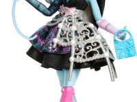 monster high jbg75 Кукла Фрэнки Штейн "Страшный и милый день рождения"