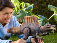 jurassic world jgb56 figurină "uimitorul atac al spinosaurus"