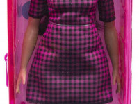 barbie hbv20 papusa "fashionista" intr-o rochie roz