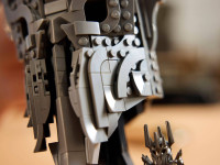 lego icons 11373 constructor "stăp&acirc;nul inelelor: casca lui sauron" (538 el.) 