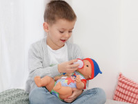 zapf creation 834848 păpușă baby born jonas (43 cm.)