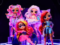 l.o.l. 542681 set de joaca cu papusa l.o.l. surprise! o.m.g. seria eye spy&ndash;jordan boltz "rockstar"