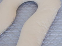 veres 301.15.04 pernă pentru gravide &icirc;n formă de u (140х75 cm.) steluțe\bej