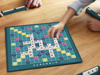 scrabble y9622 Настольная игра "Скрэббл" Оригинал (рум.)