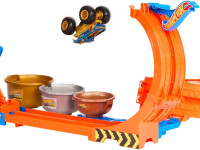hot wheels jbx64  Игровой набор "monster trucks loop-and-flip trophy challenge"
