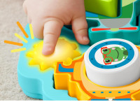 fisher-price hrp31 puzzle muzicale 2 în 1 "aventuri distractive"