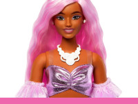 barbie hyv25 papusa "barbie deluxe style" cu părul roz într-o rochie lucioasă