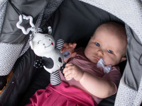 akuku-14031 jucărie-pandantiv "vaca&rdquo;