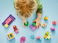 lego duplo 10420 Конструктор "Кофейный киоск Ариэль и Флаундер" (22 дет.)