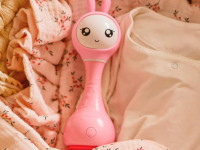 alilo baby r1 jucărie interactivă smarty "bunny" roz