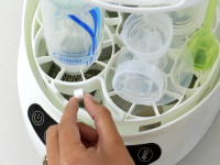 baby brezza Аппарат для мытья, стерилизации и сушки бутылочек и аксессуаров  bottle washer pro