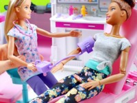 barbie frm19 Набор Барби "Спасательный центр"
