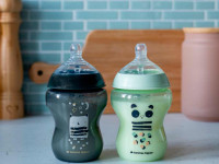 tommee tippee tt0038 set de 2 biberoane "closer to nature animals" (0 luni+) 2х260 ml.