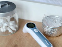 Beaba 3581 Termometru digital cu infraroșu "Thermospeed" beaba 3581 termometru digital cu infraroșu "thermospeed"