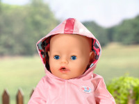 zapf creation 832578 Набор одежды для куклы "baby born deluxe rain" (43 см.)