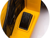 chipolino elbcat02501 atv pe baterii cat galben